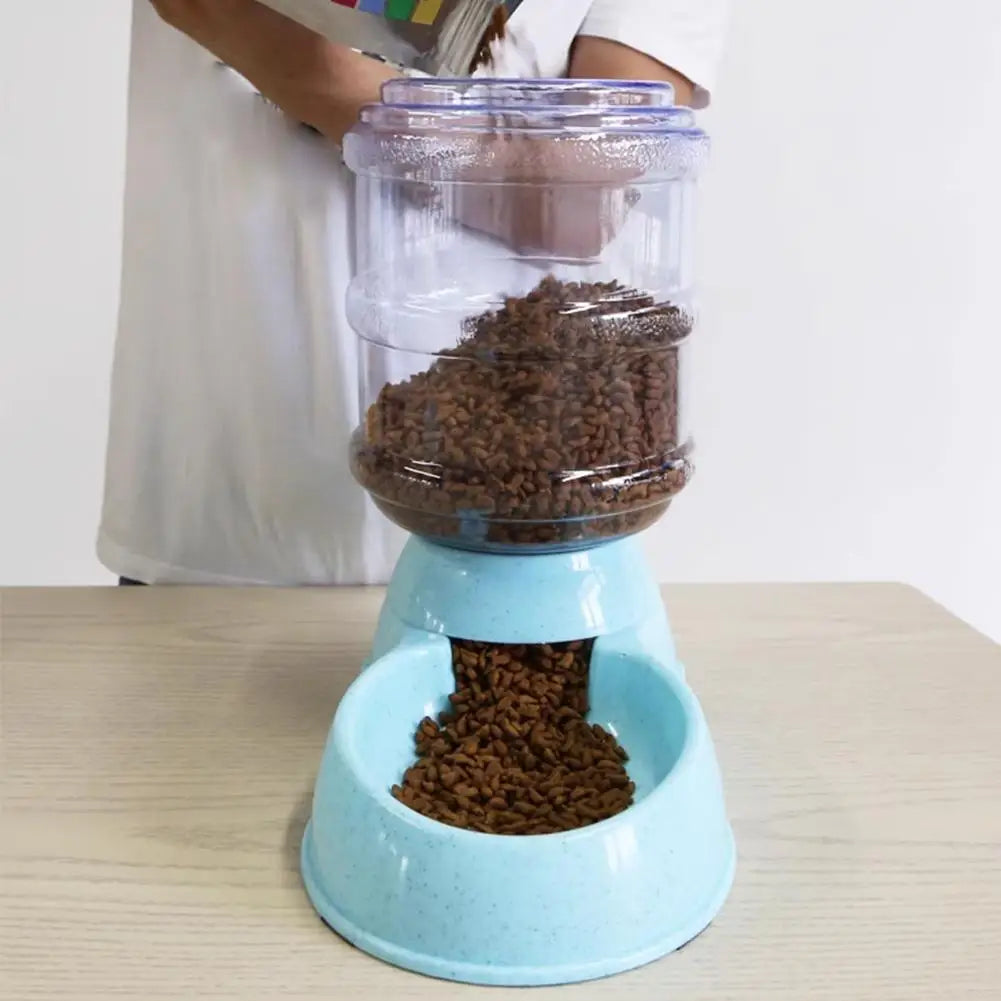 The EasyFlow Gravity Feeder Set
